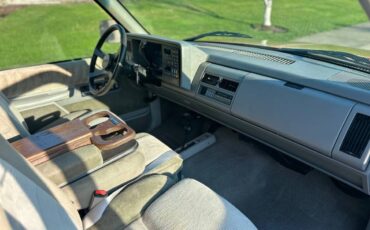 Chevrolet-silverado-2500-1993-red-15