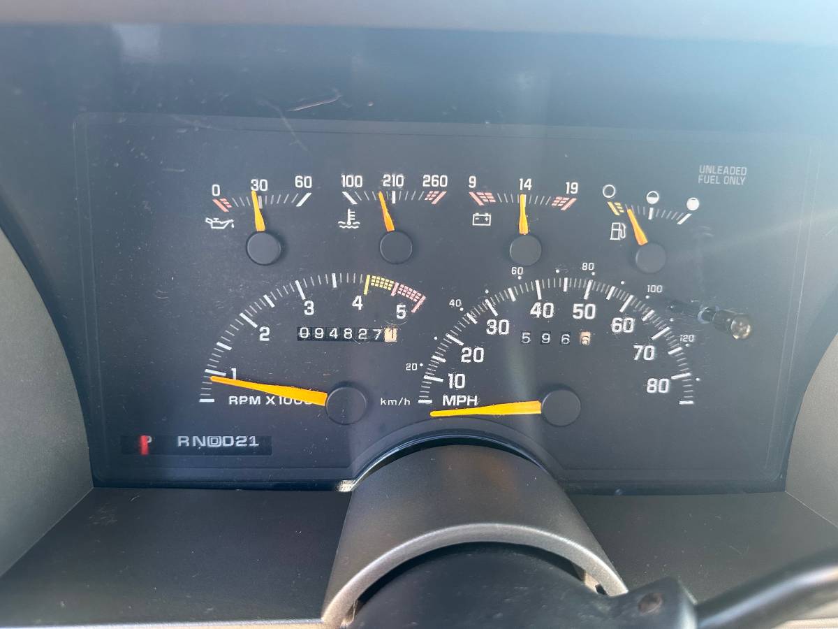 Chevrolet-silverado-2500-1993-red-20