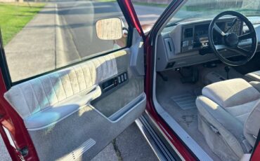 Chevrolet-silverado-2500-1993-red-9