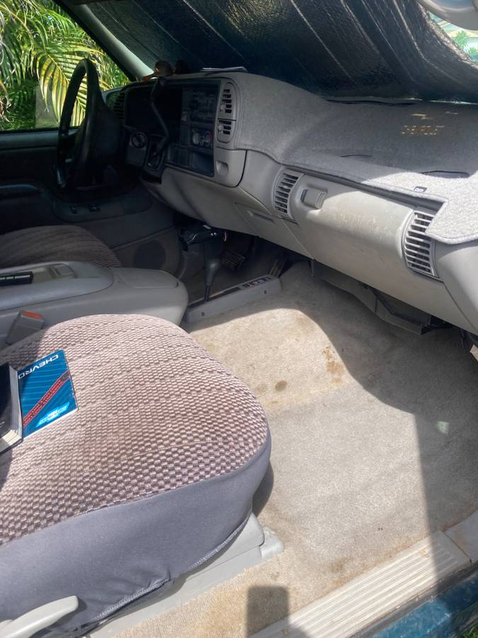 Chevrolet-silverado-2500-1995-green-2