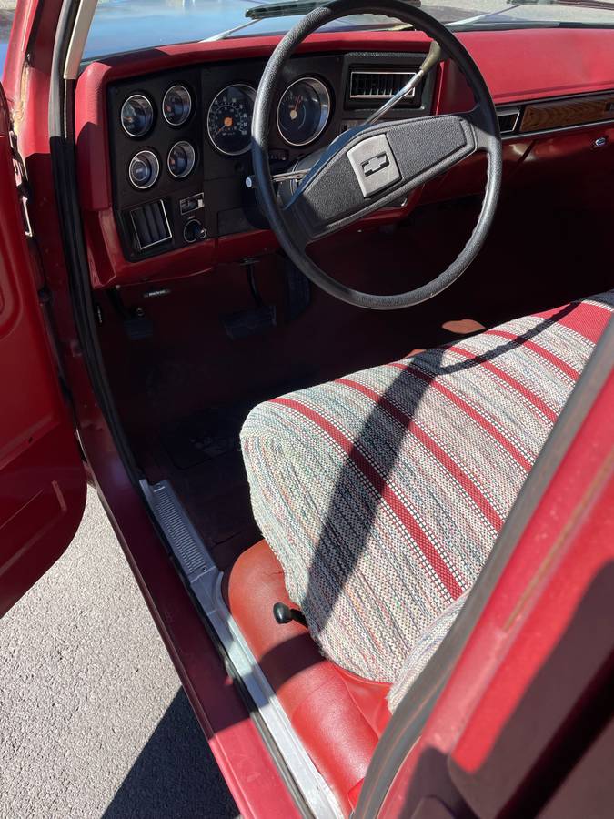 Chevrolet-silverado-2500-crew-cab-1977-red-5