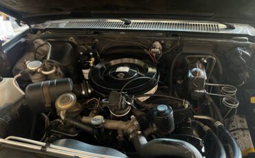 Chevrolet-silverado-2500-diesel-1987-11