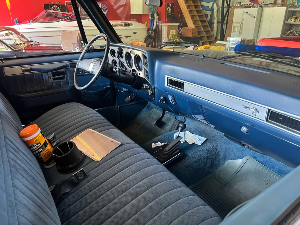 Chevrolet-silverado-2500-diesel-1987-3