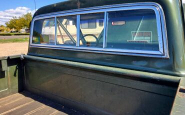 Chevrolet-silverado-2500hd-1971-green-10
