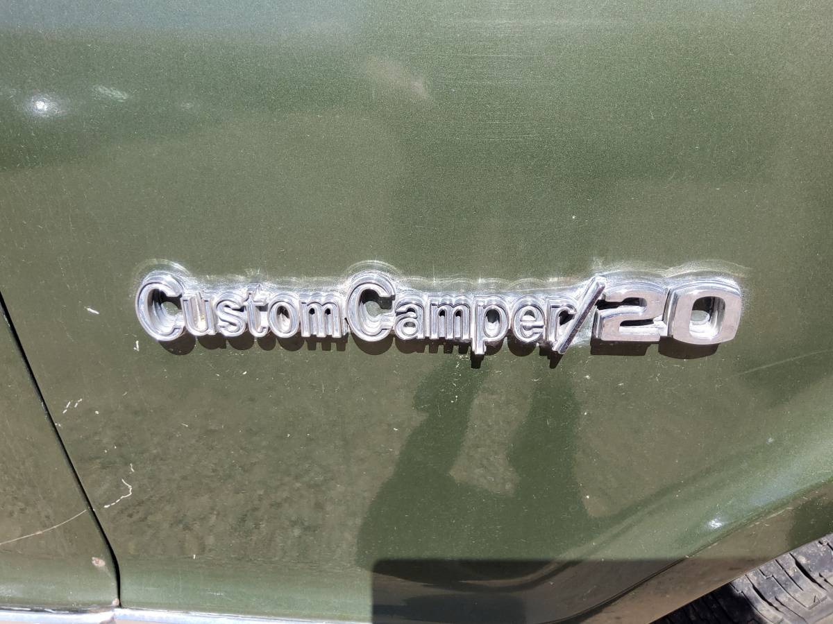 Chevrolet-silverado-2500hd-1971-green-5