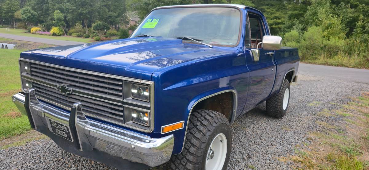 Chevrolet-silverado-2500hd-1983-blue-1