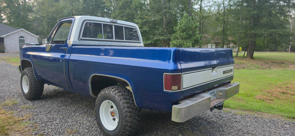Chevrolet-silverado-2500hd-1983-blue-13
