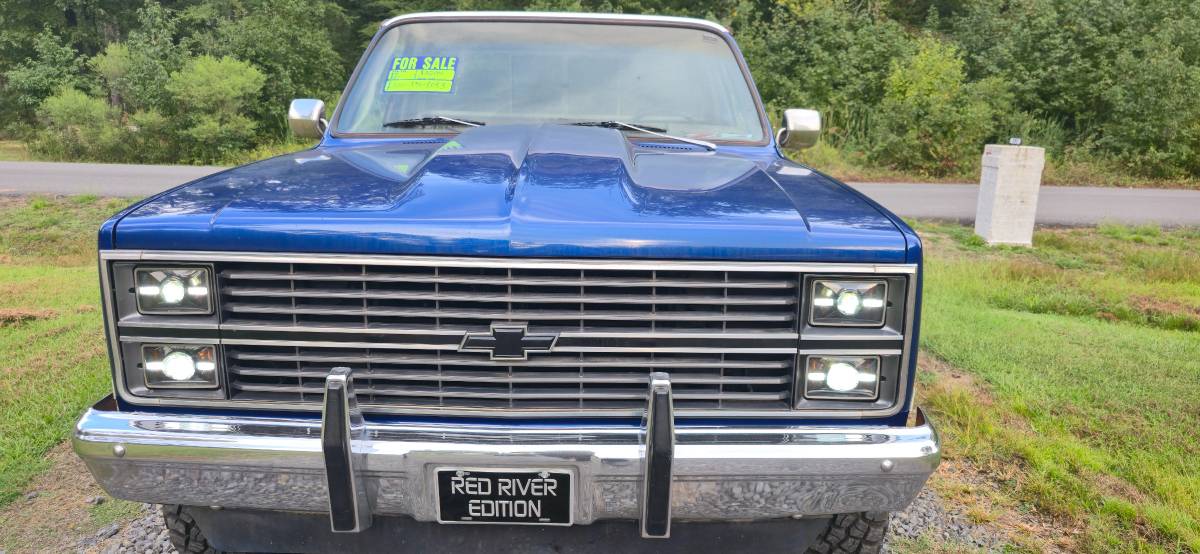 Chevrolet-silverado-2500hd-1983-blue-15