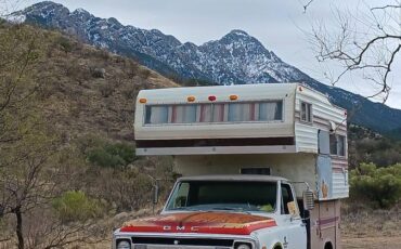 Chevrolet-silverado-2500hd-diesel-1969-custom-1