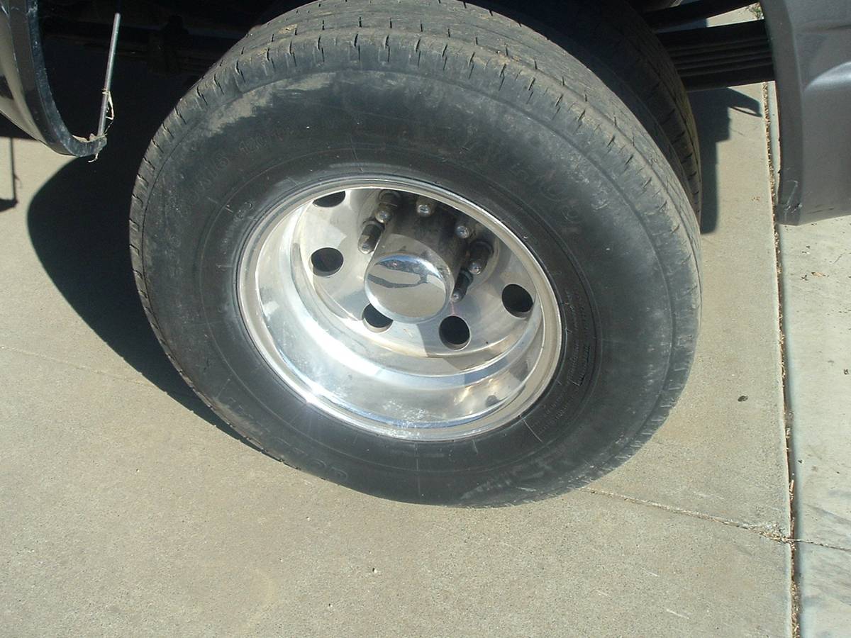 Chevrolet-silverado-3500-crew-cab-1992-grey-5