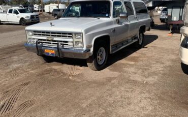 Chevrolet-silverado-c20-1986-4