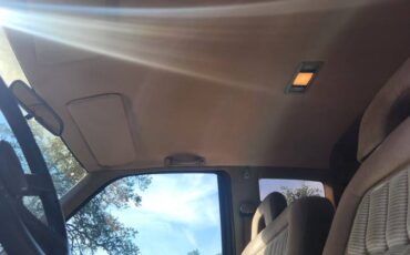 Chevrolet-silverado-k1500-1993-white-6