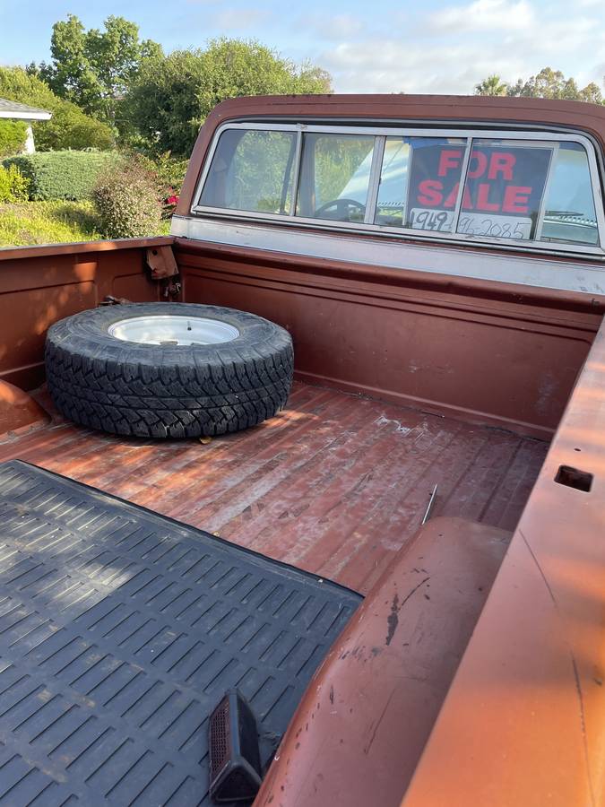 Chevrolet-silverado-k20-4x4-1978-custom-4