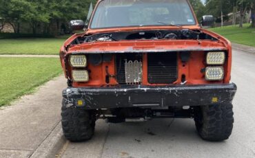 Chevrolet-silverado-k5-blazer-1980-orange-1