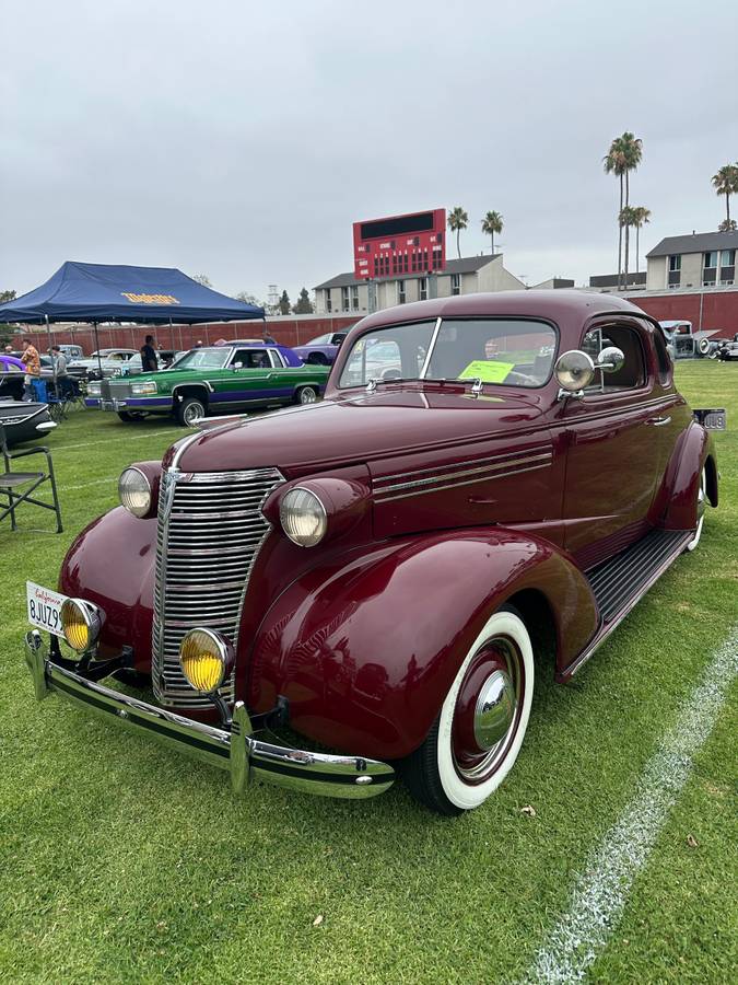 Chevrolet-sport-coupe-master-deluxe-1938-1