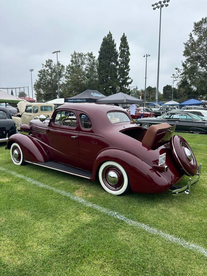 Chevrolet-sport-coupe-master-deluxe-1938-2
