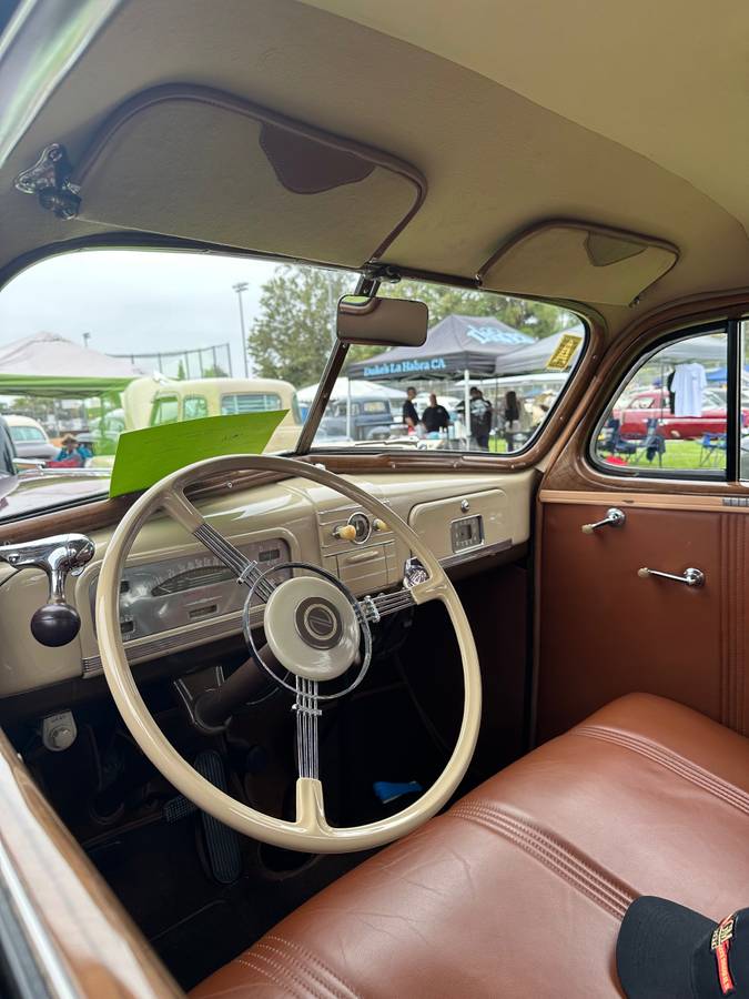 Chevrolet-sport-coupe-master-deluxe-1938-3