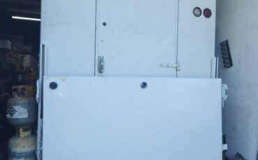 Chevrolet-step-van-1989-white-4