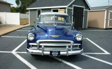 Chevrolet-styleline-1950-blue-3