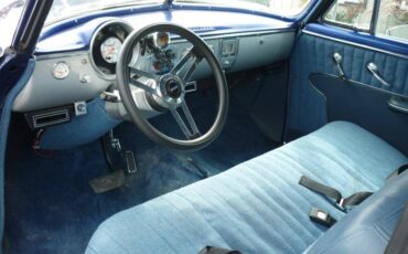 Chevrolet-styleline-1950-blue-9