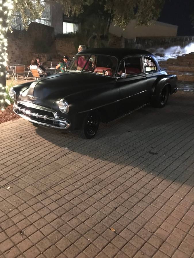 Chevrolet-styleline-deluxe-1952-11