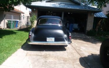Chevrolet-styleline-deluxe-1952-27