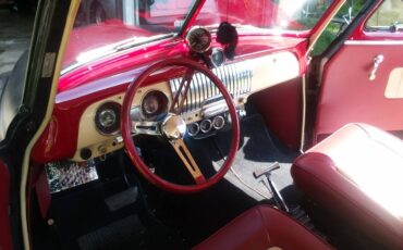 Chevrolet-styleline-deluxe-1952-6
