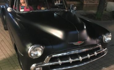 Chevrolet-styleline-deluxe-1952-9