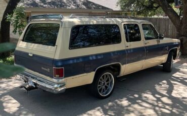 Chevrolet-suburban-12-ton-nominal-1986-custom-3
