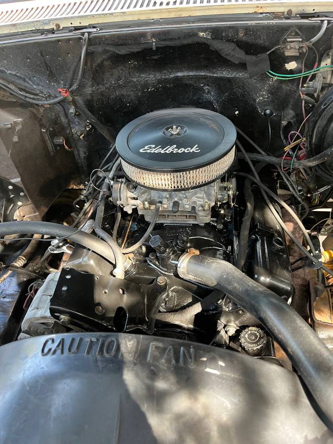 Chevrolet-suburban-12-ton-nominal-1986-custom-4
