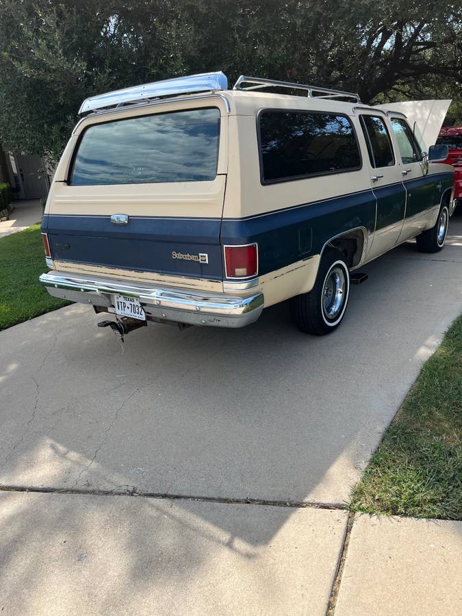 Chevrolet-suburban-12-ton-nominal-1986-custom-6