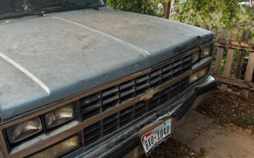 Chevrolet-suburban-12-ton-nominal-1989-13