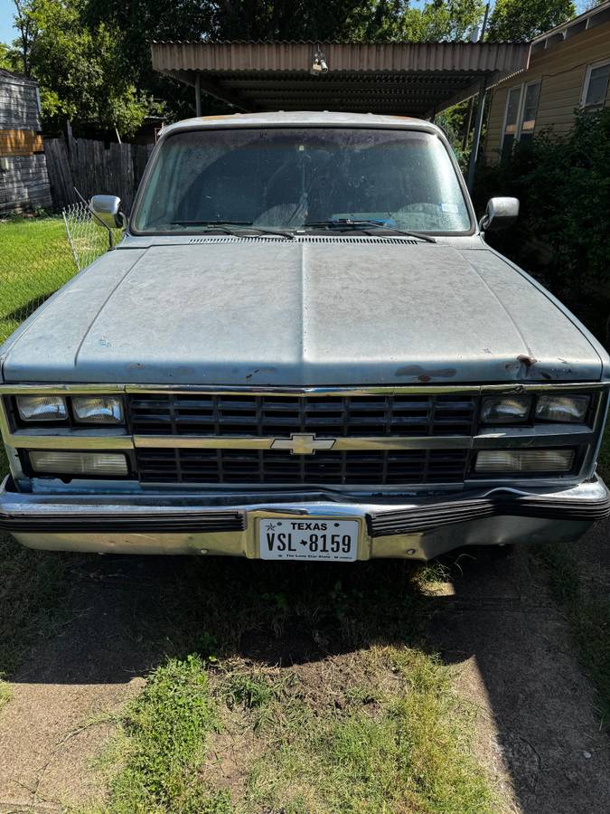 Chevrolet-suburban-12-ton-nominal-1989-17