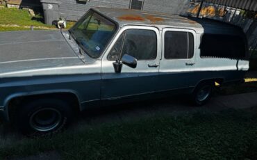 Chevrolet-suburban-12-ton-nominal-1989-8