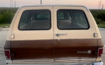 Chevrolet-suburban-1500-1986-11