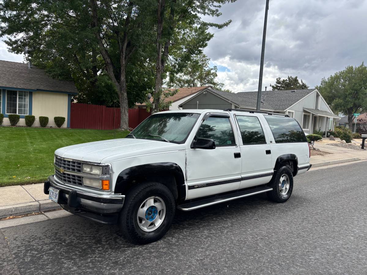 Chevrolet-suburban-1500-1993-2