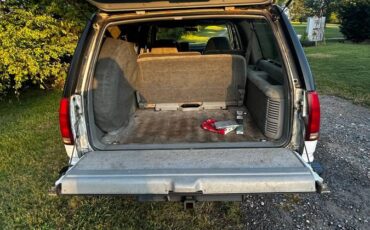 Chevrolet-suburban-1500-1994-white-5