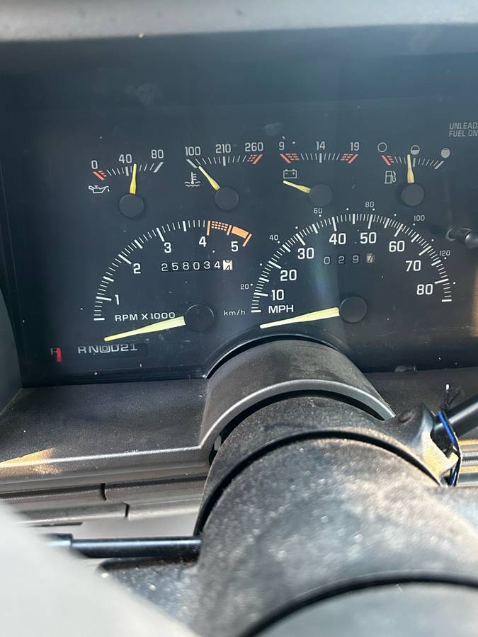 Chevrolet-suburban-1500-1994-white-7