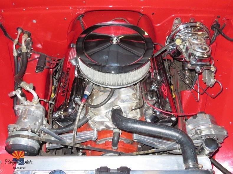 Chevrolet-suburban-1966-red-6