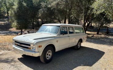 Chevrolet-suburban-1968-white