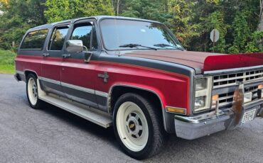 Chevrolet-suburban-1987-1