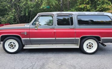 Chevrolet-suburban-1987-5