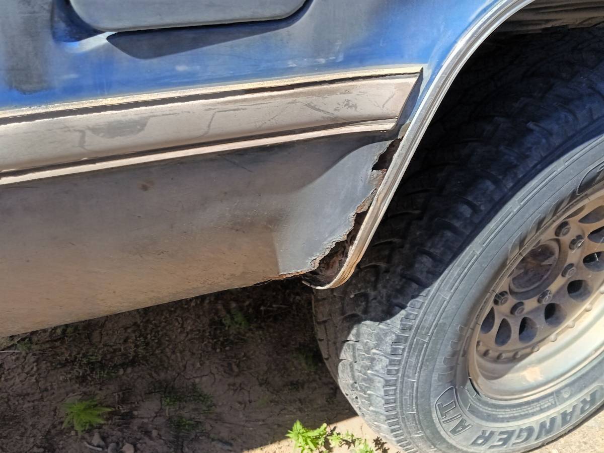 Chevrolet-suburban-20-1987-blue-8