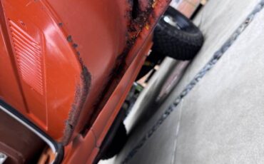 Chevrolet-suburban-2500-1975-orange-13