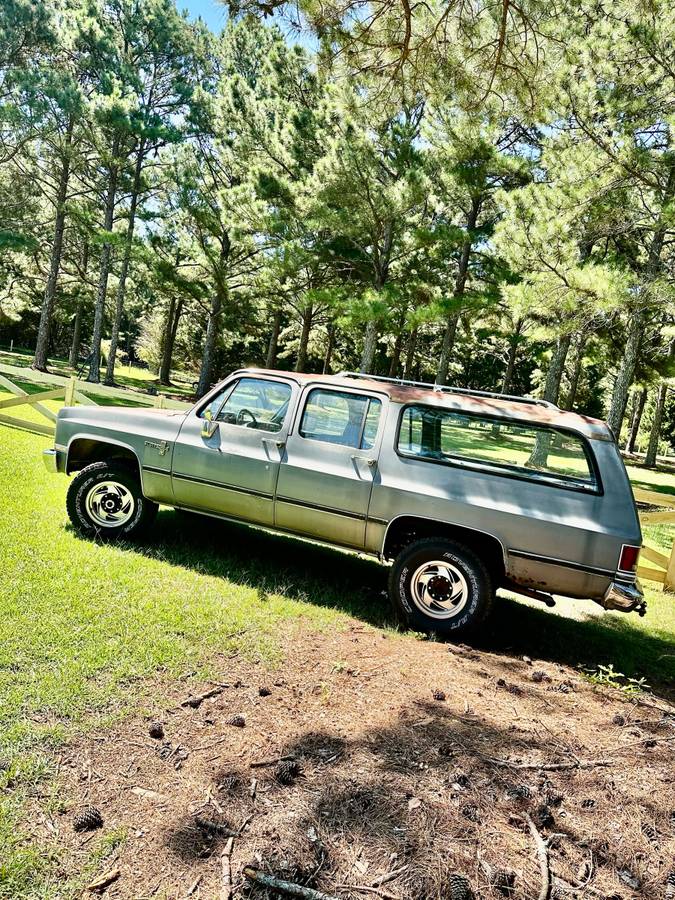 Chevrolet-suburban-scottsdale-20-1987-grey-12