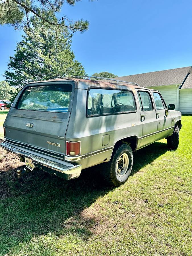Chevrolet-suburban-scottsdale-20-1987-grey-8