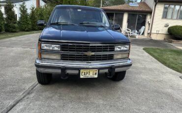 Chevrolet-suburban-silverado-k2500-1992-black-7