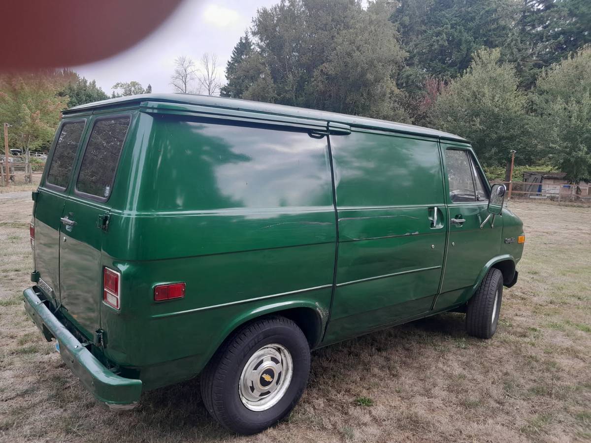 Chevrolet-van-1981-1