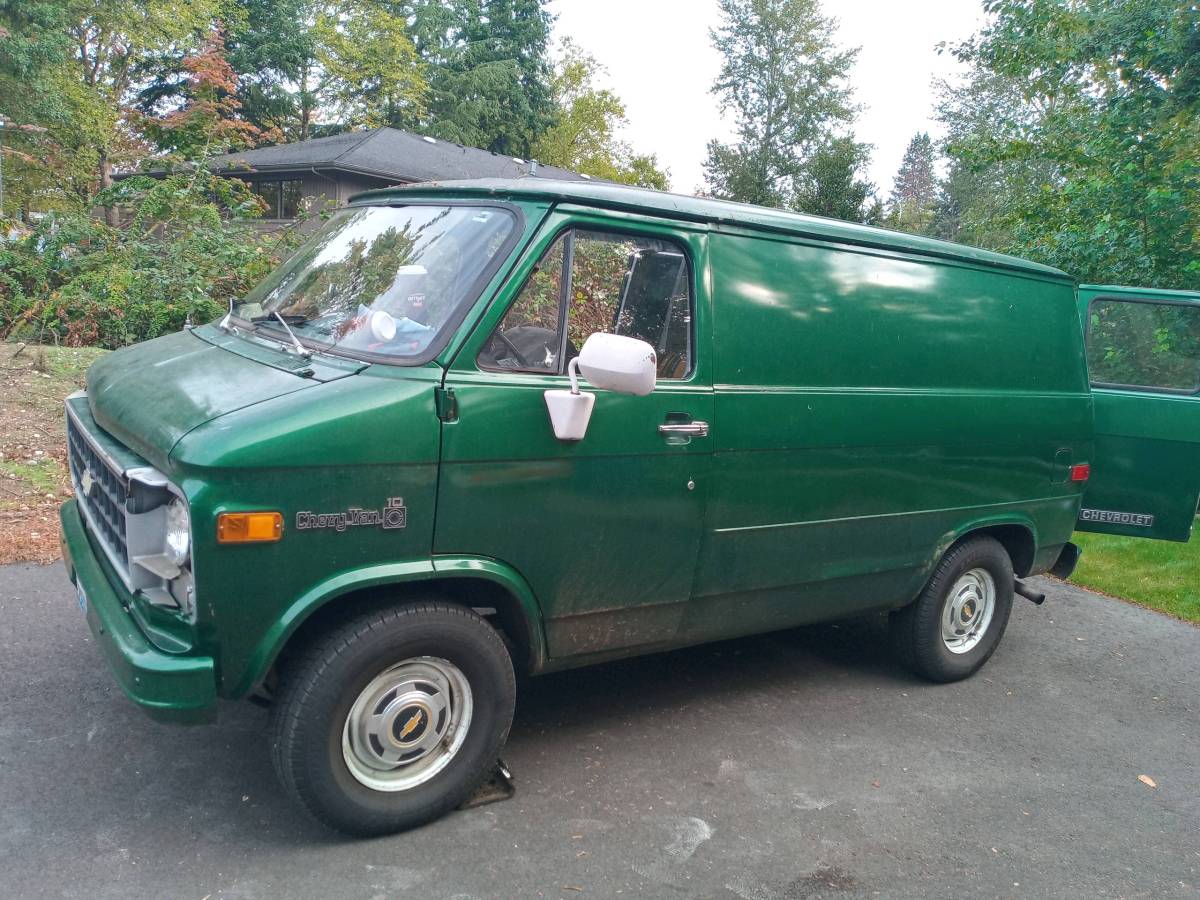 Chevrolet-van-1981-7