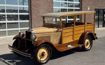 Chevrolet-woody-wagon-1928-custom-10
